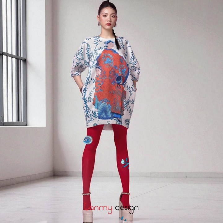 Red and white Cocoon brocade dress with woman pattern